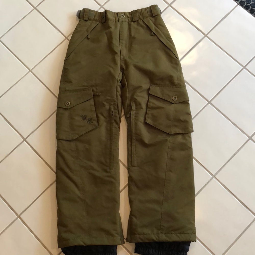 Body Glove Kids Snowboard pants, insulated sz 12